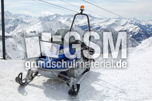 Snowmobil_1.JPG